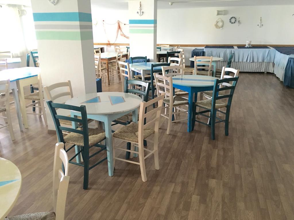 Hotel Belsoggiorno Cattolica Exteriör bild