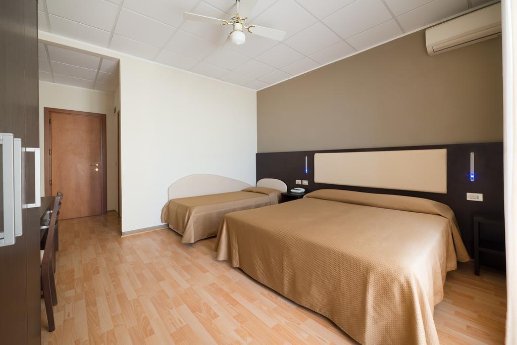 Hotel Belsoggiorno Cattolica Rum bild